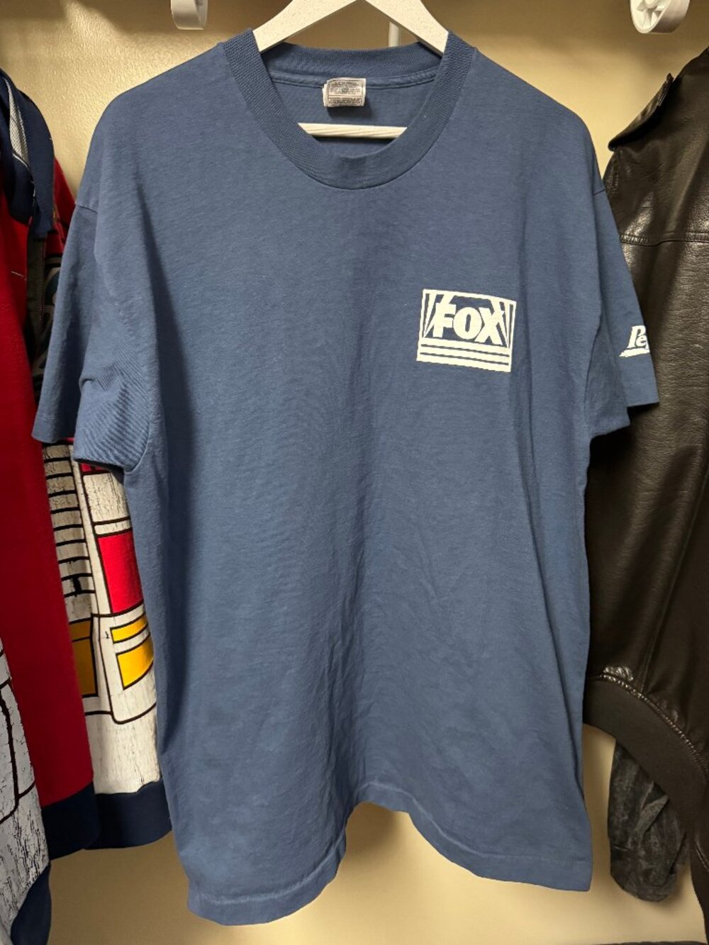 Vintage 1995 Party Of Five FOX TV Promo T Shirt XL Fruit Of The Loom USA